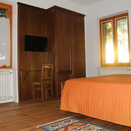 Bed & Breakfast Luna Di Langa 4*