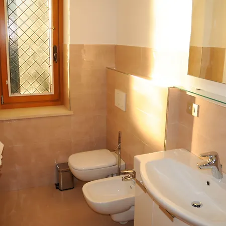 Luna Di Langa 4* ألبا