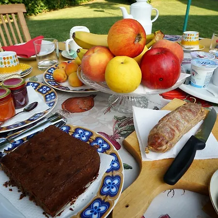 Bed & Breakfast Luna Di Langa