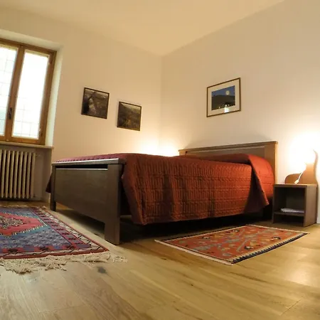 Bed & Breakfast Luna Di Langa Alba (Piedmont)